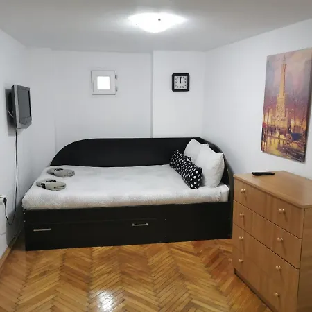 Center Guest house *